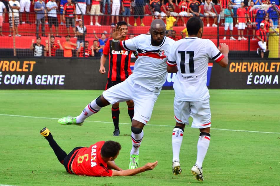 De virada, Sport vence o Santa Cruz no 'Clássico das Multidões'