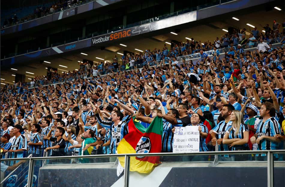 Com a força dos sócios, Grêmio sobe e atinge marca especial