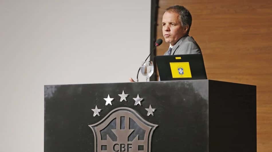 Em um ano, transferências geram R$ 24 milhões a intermediários do Brasil