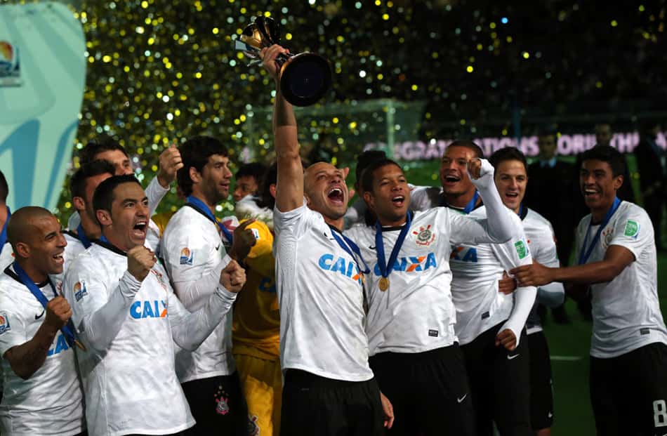 Corinthians encerra patrocínio: veja todas as camisas desde 1982