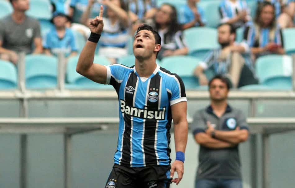 Em jogo emocionante, Grêmio se supera na reta final e vence Glória-VA