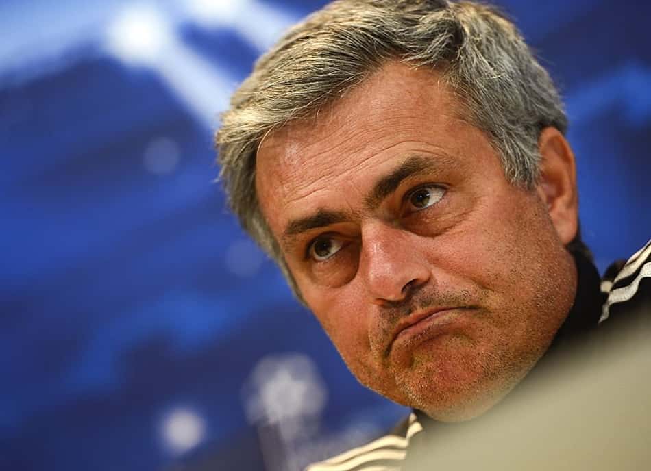 Qual deve ser o destino de José Mourinho? Vote nos duelos do L!