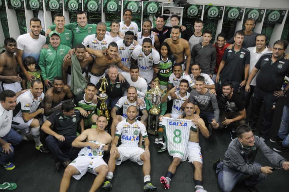 Com vaga na final, Chape visa 'título direto' do Catarinense