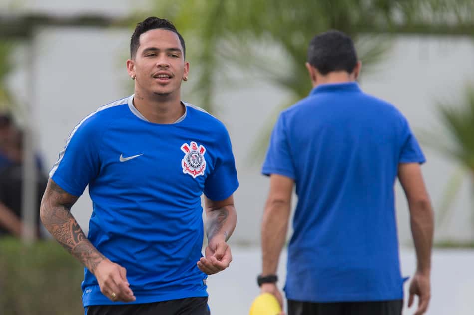 'Pronto pra outra', Luciano recupera confiança e volta à Vila após 6 meses