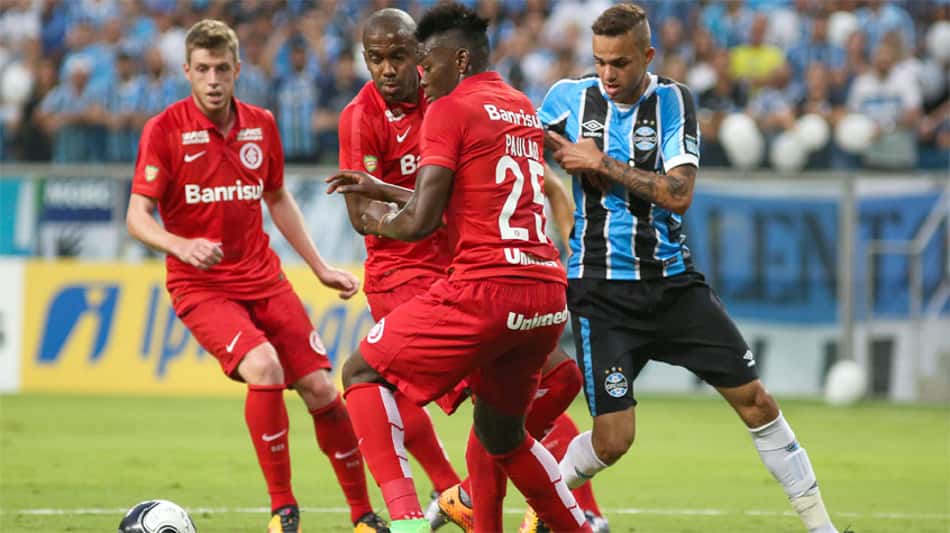 Inter pede punição a quatro atletas do Grêmio e árbitro do Gre-Nal