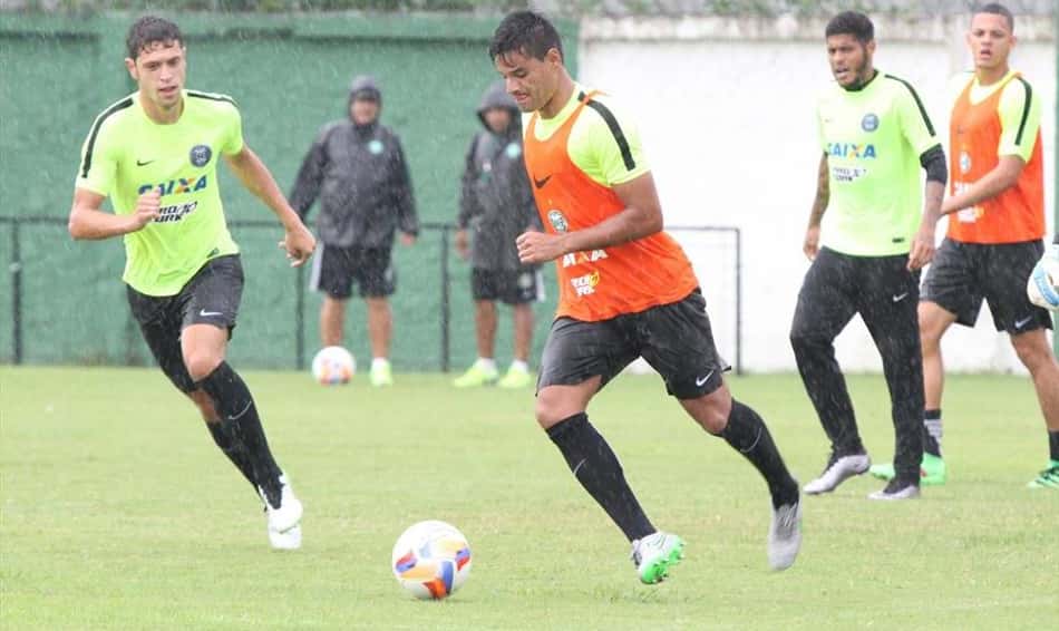 Eliminado da Liga, Coritiba vai escalar atletas pouco utilizados