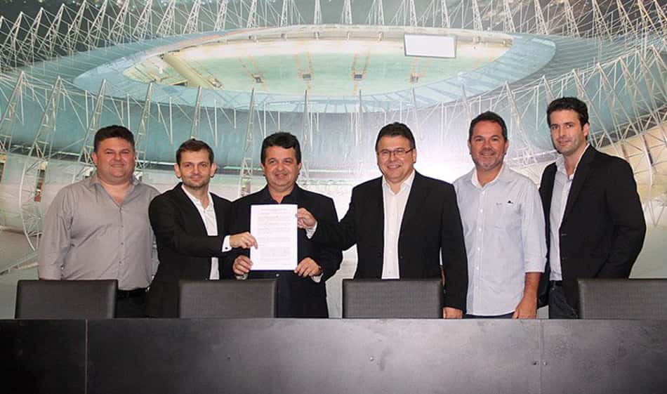 Ceará firma acordo com a Arena Castelão até maio de 2017