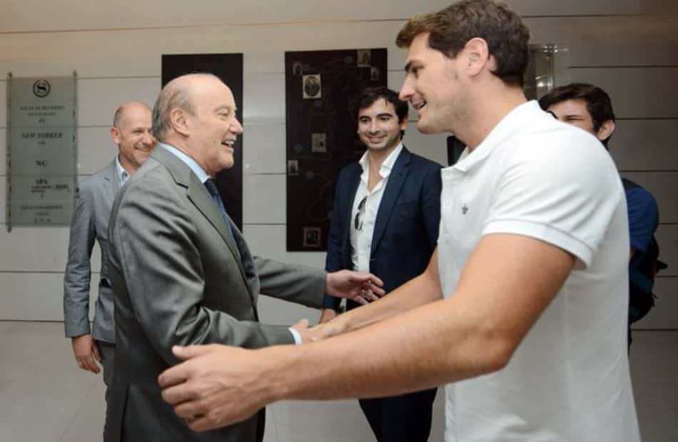 Presidente do Porto desmente críticas a Casillas: 'Queremos renovar'