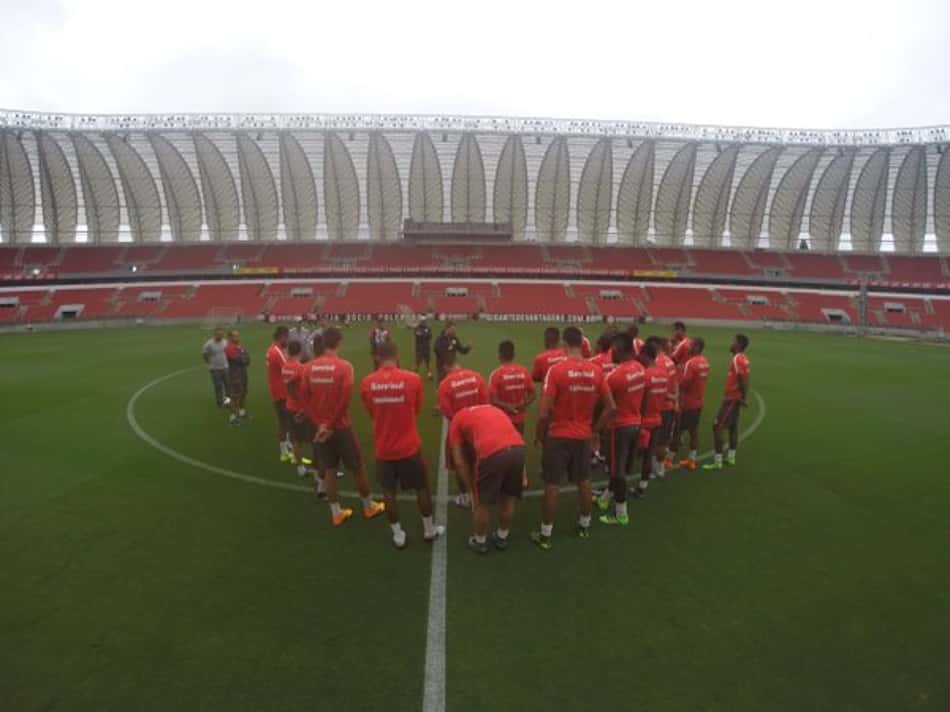 Mistério marca último treino do Inter antes de duelo com Fluminense
