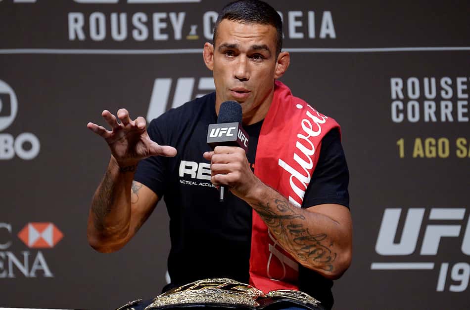 Werdum é ex-campeão dos pesados do UFC