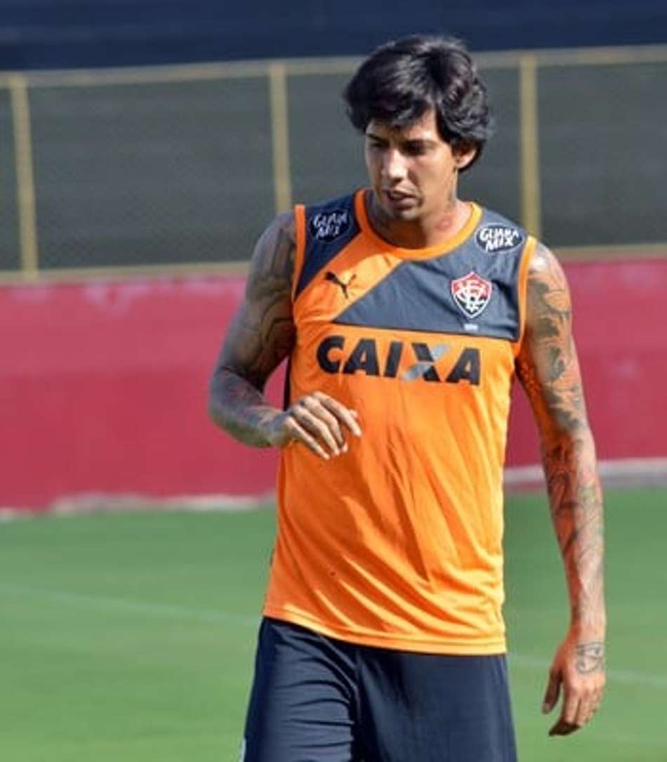 Victor Ramos já foi jogador do Vitória (Foto: Divulgação)