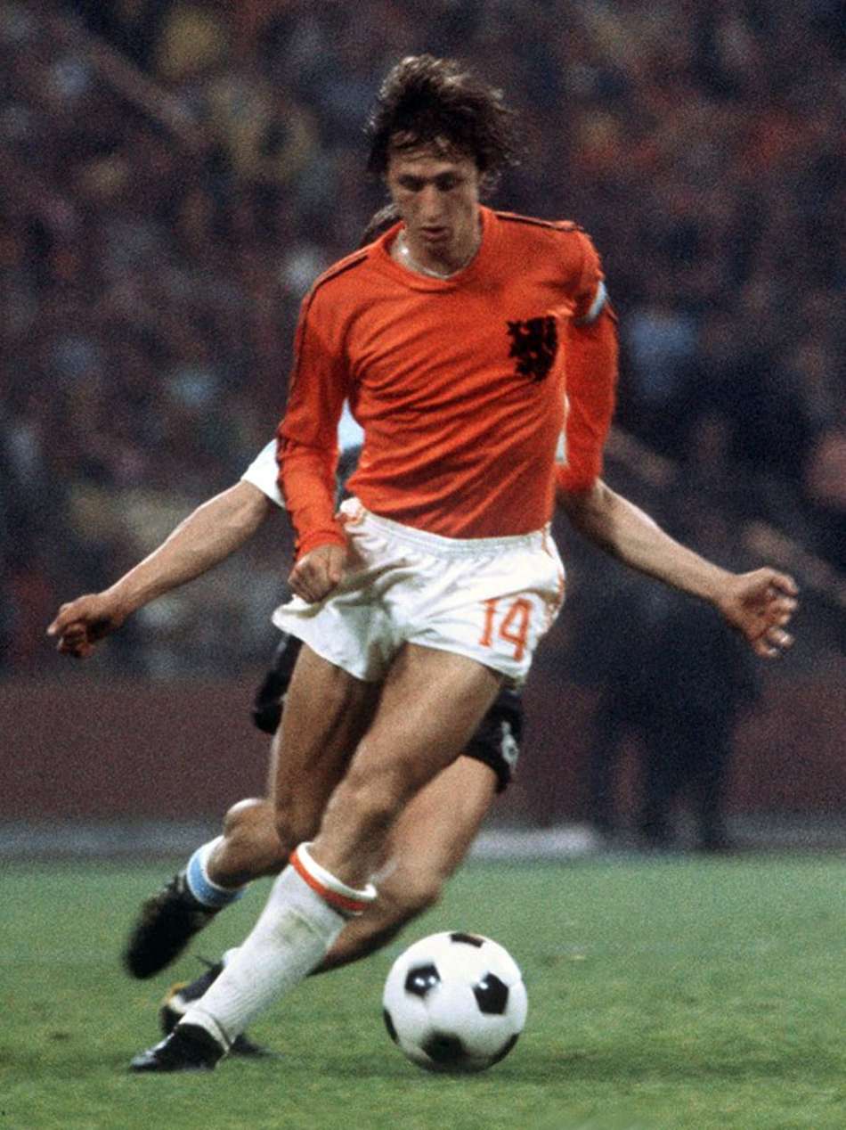 Adeus, Cruyff! Veja fotos da vida do craque