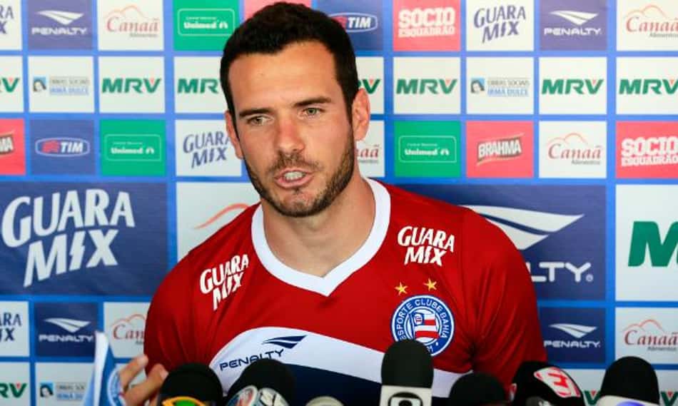 Zagueiro Lucas Fonseca atinge marca importante com a camisa do Bahia