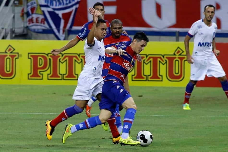 Em "duelo de gente grande", Fortaleza recebe o Bahia pelo Nordestão
