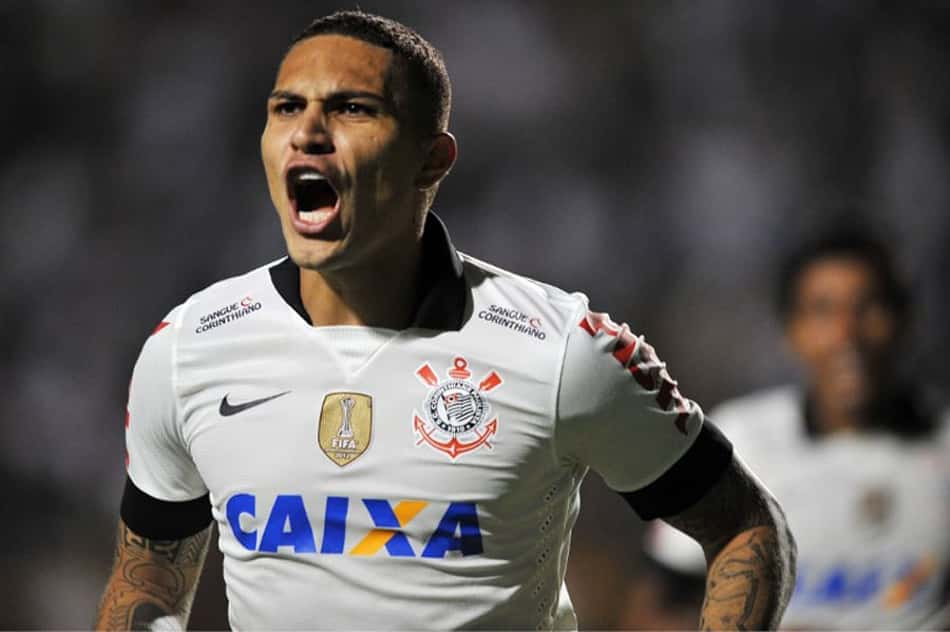 Do gol no Mundial, punição por doping à saída conturbada: veja a passagem de Guerrero no Brasil