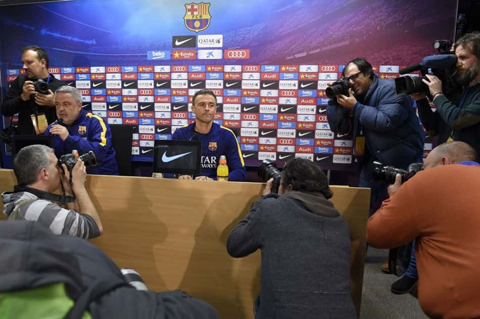 Luis Enrique elogia marca de Messi: '500 gols… Outros jogadores nem somando os gols dos treinamentos'