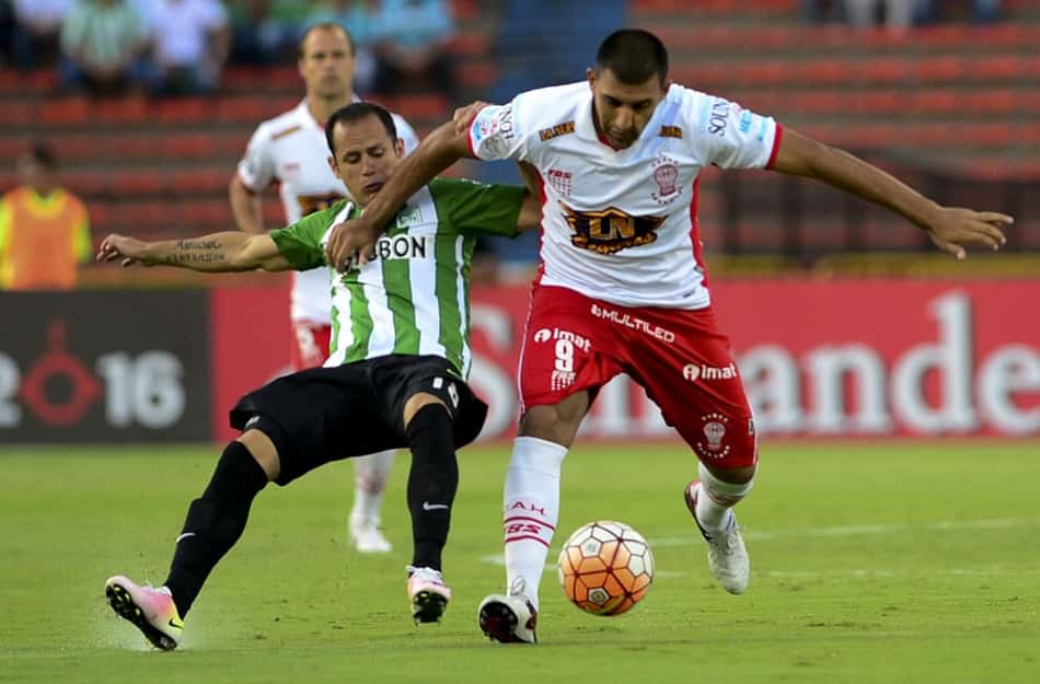Atlético Nacional tropeça em casa e fica no empate com o Huracán