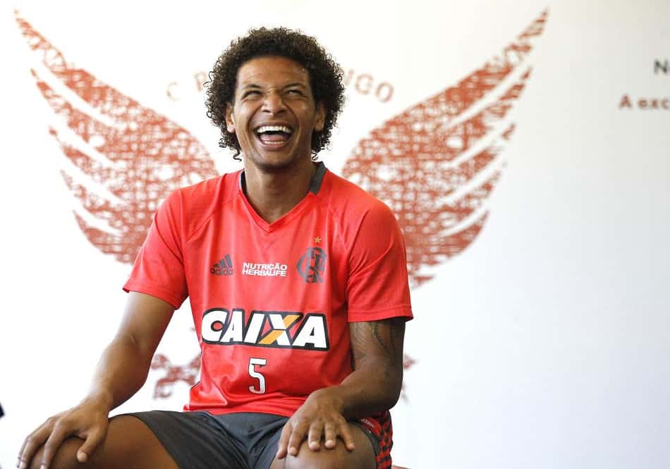 Arão vive boa fase no Flamengo 