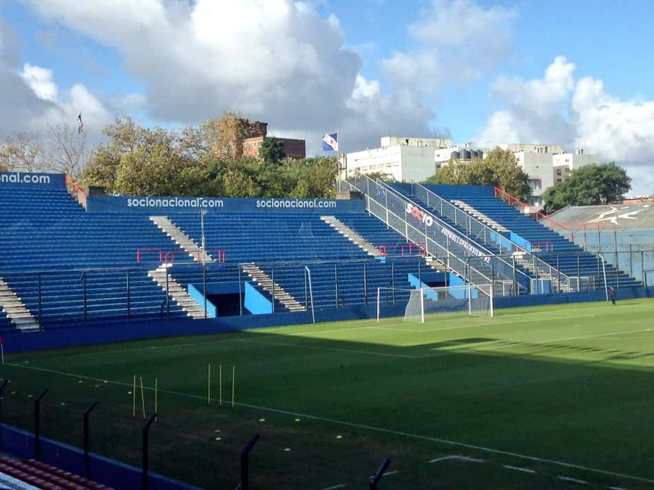 Torcida do Corinthians pagará quatro vezes mais que uruguaios nas oitavas