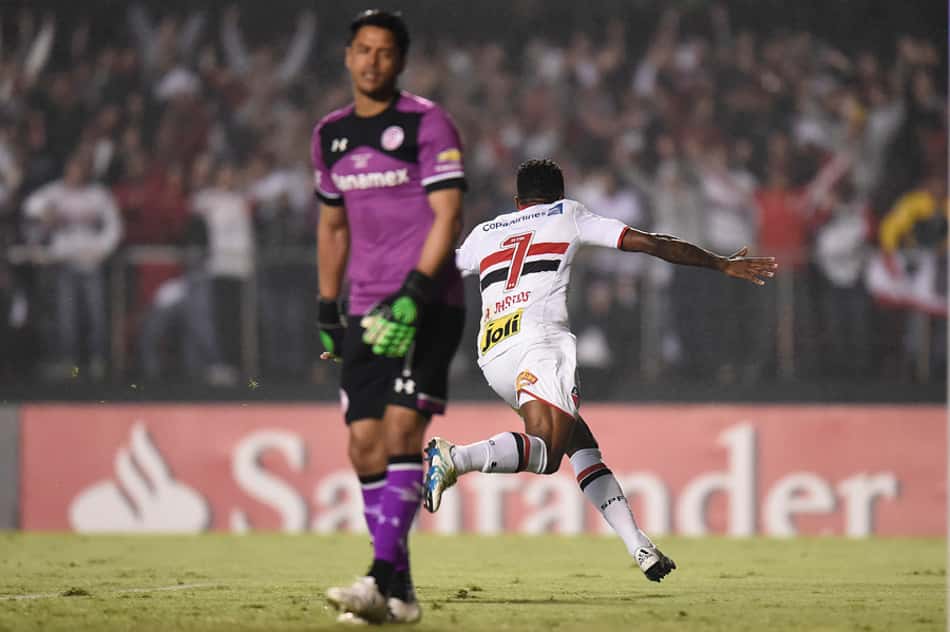 Toluca tenta reação contra o São Paulo para adeus digno ao treinador