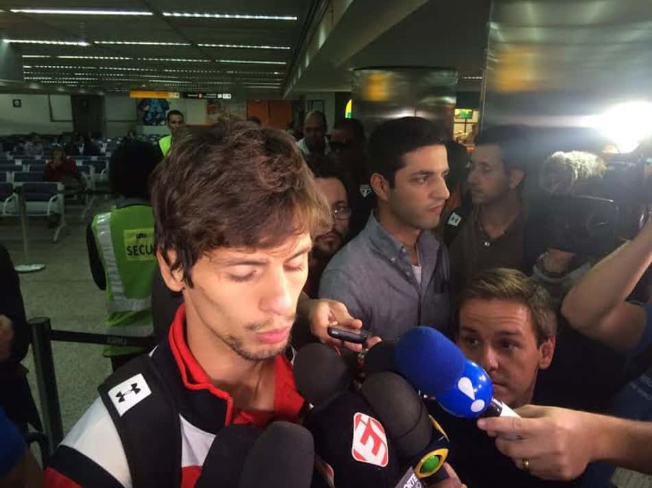 Tricolor se divide em festa por Caio e decepção por Ganso: 'Azar da Seleção'
