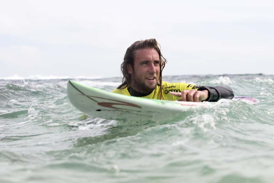 Caminho aberto: figurões desistem, e Brasil conta com 14 surfistas no Rio
