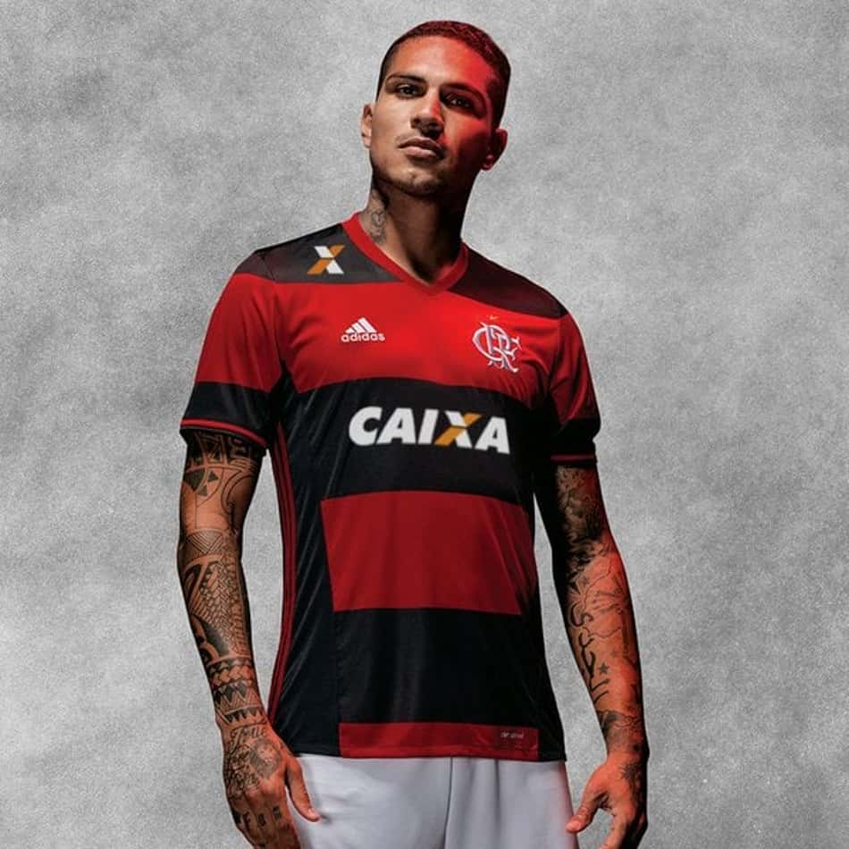 Em votação, camisa do Flamengo é eleita a mais bonita do Brasileirão