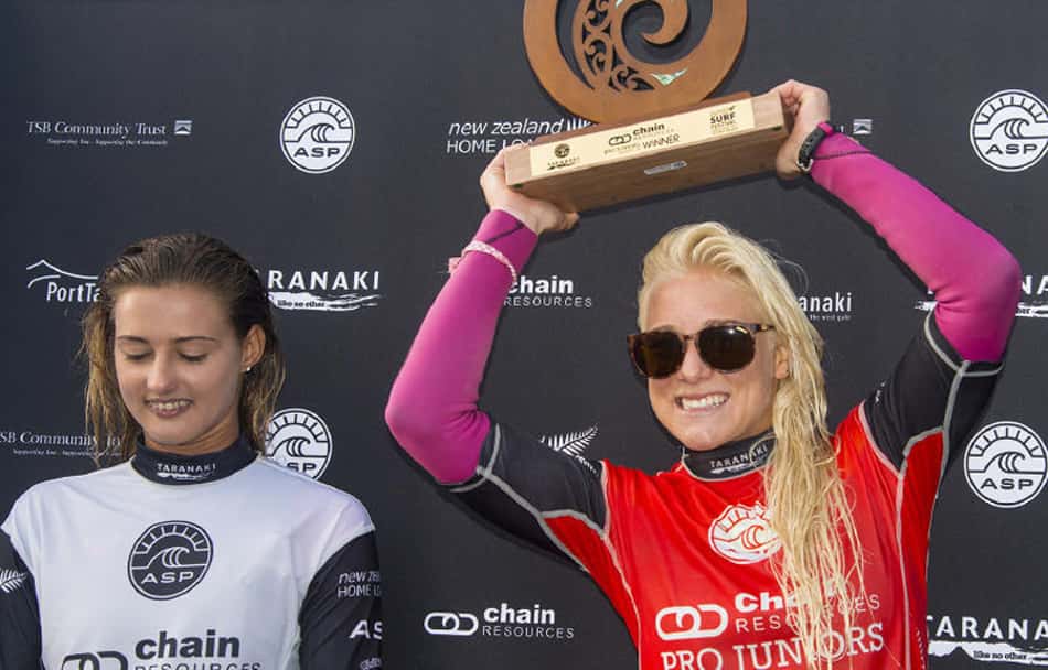'Havaiana-brasileira', revelação do surfe faz sucesso na etapa do Rio