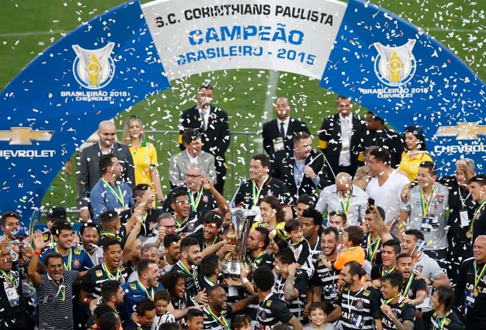 Após 16 jogos: qual era a posição do campeão brasileiro nos últimos anos?