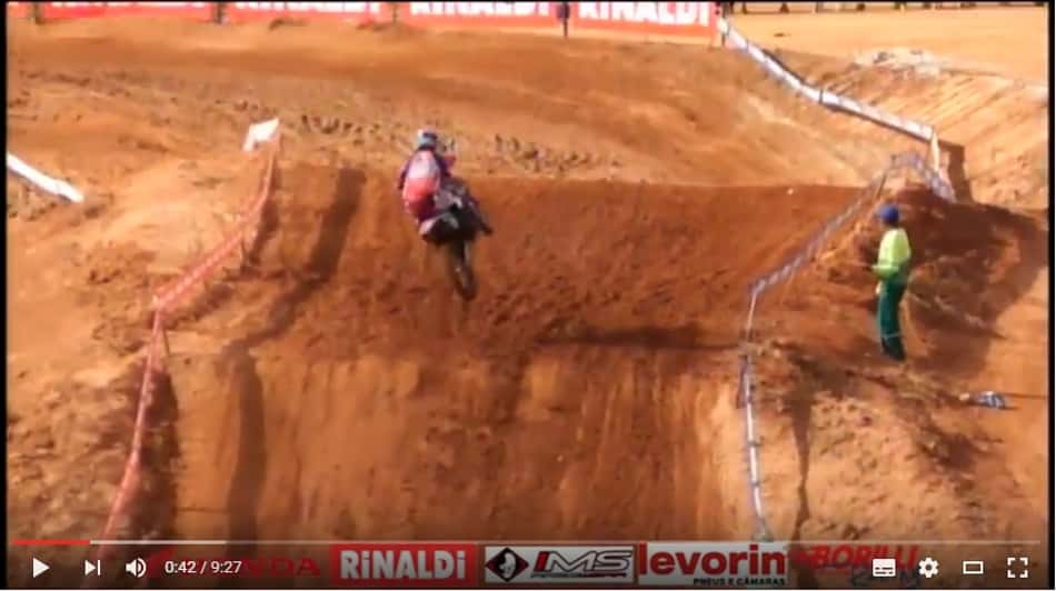 Vídeo: Gustavo Pessoa repete vitória na abertura do Brasileiro de Motocross PRÓ