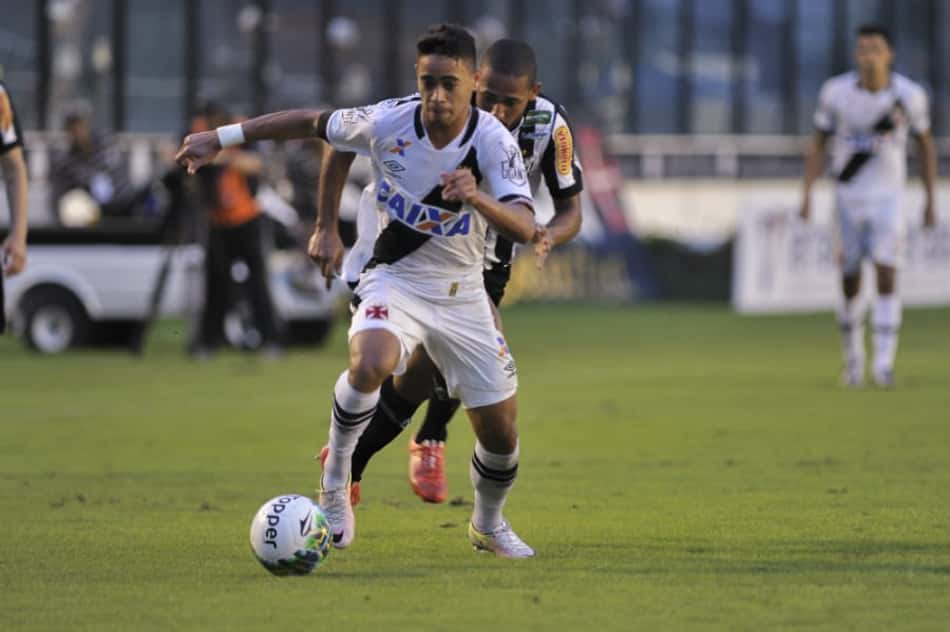 Jogador do Criciúma desbanca vascaíno na Seleção das Estatísticas da Série B