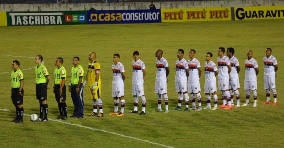 Jogador do Atlético-GO ressalta campanha e mira nova vitória na Série B