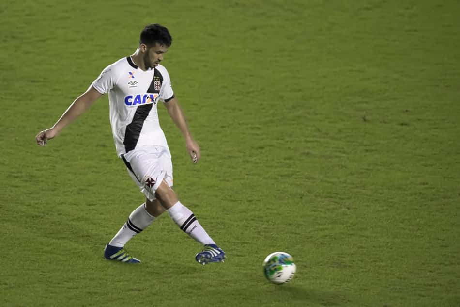 No Vasco, Luan treina e Rafael Marques segue exames para assinar