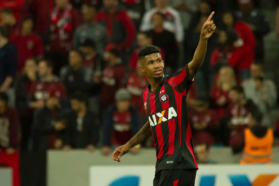Números da Bola: Estatísticas de Atlético-PR 2×1 Figueirense