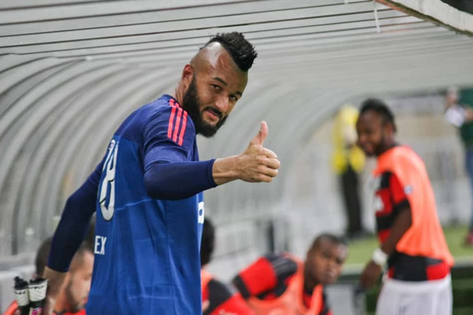 Flamengo x Vitória: veja prováveis times, onde ver, desfalques e palpites