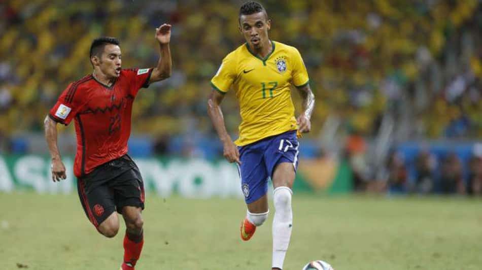Luiz Gustavo pediu dispensa da Seleção Brasileira
