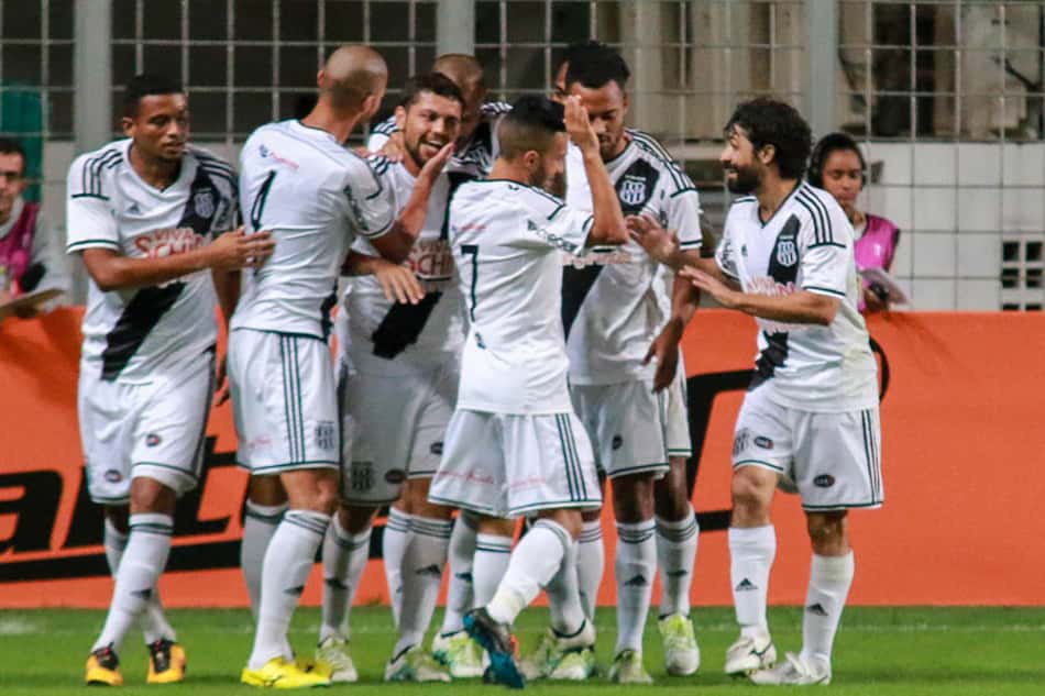 Veloz, Ponte Preta vence fora e empurra América-MG para lanterna