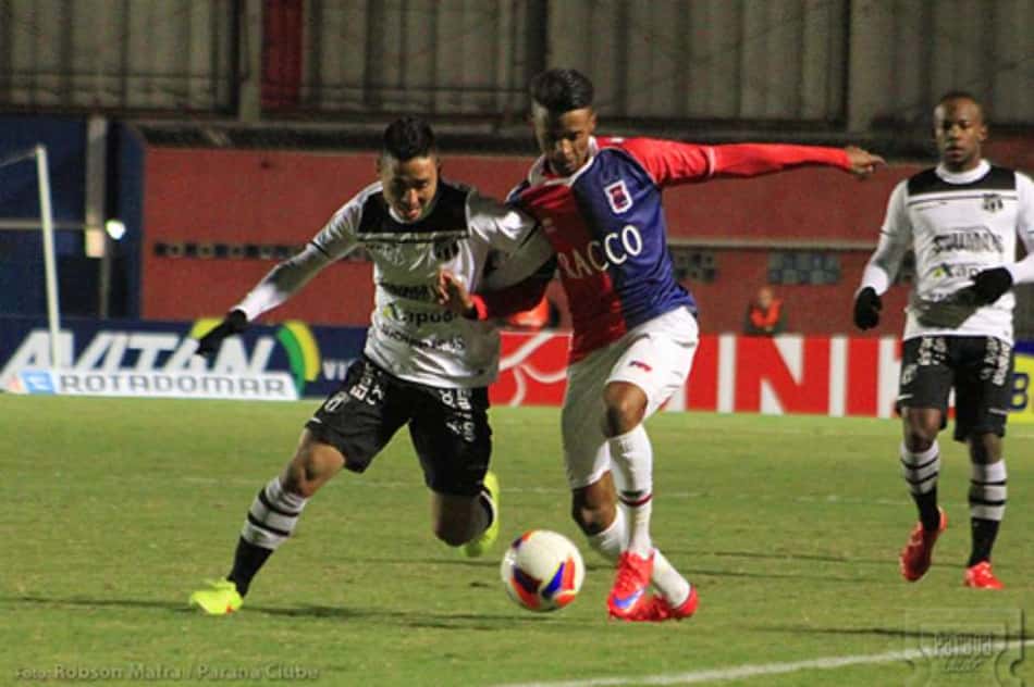 Henrique rescinde com Bahia e acerta retorno para o Paraná