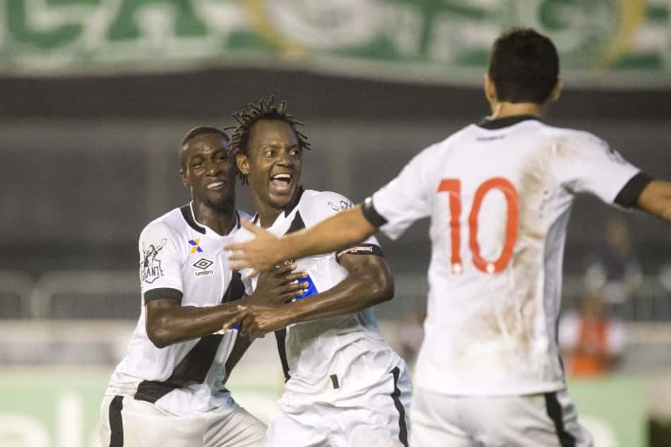 ATUAÇÕES: Herói da vitória do Vasco, Andrezinho é o destaque do time