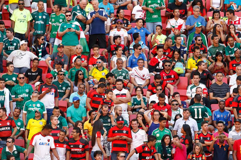 1) Flamengo 1 x 2 Palmeiras - 54.665 pagantes - Mané Garrincha
