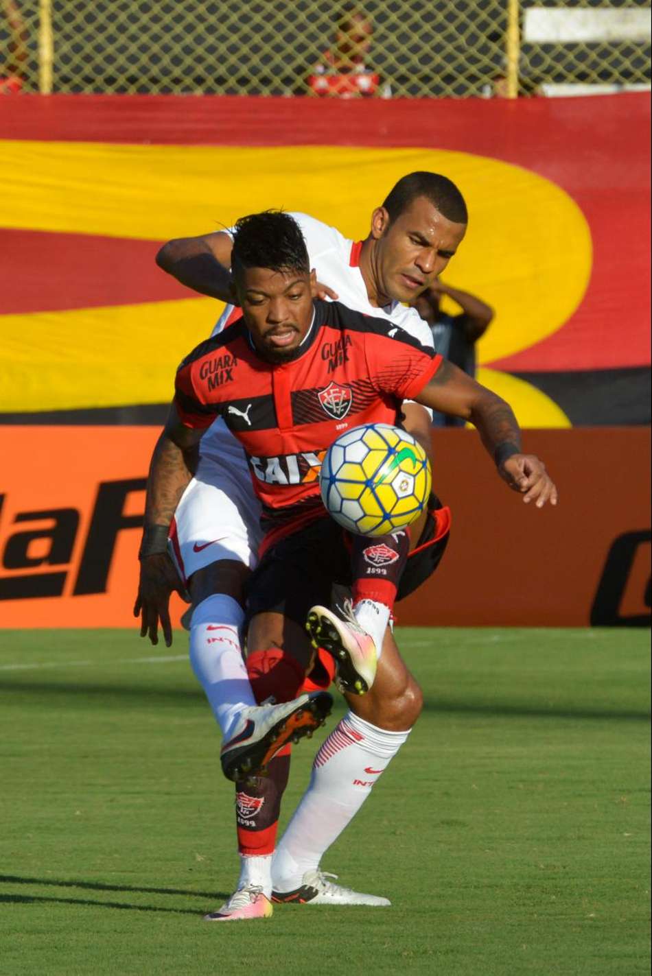 De novo? Marinho diz que 'não sabia' que fez gol contra Cruzeiro