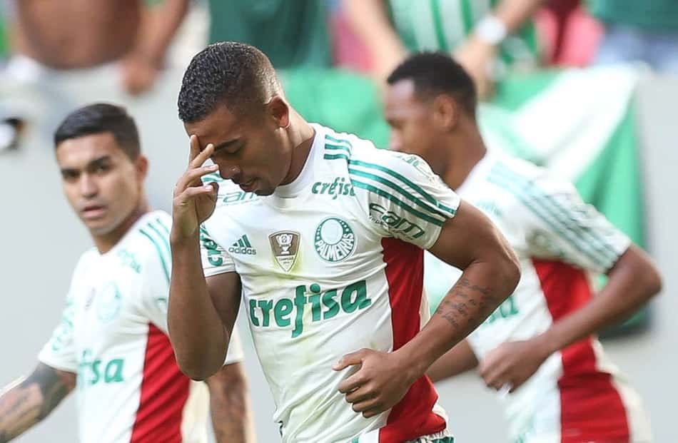 Agente de Gabriel Jesus diz que atleta não tem proposta oficial, apenas sondagens 