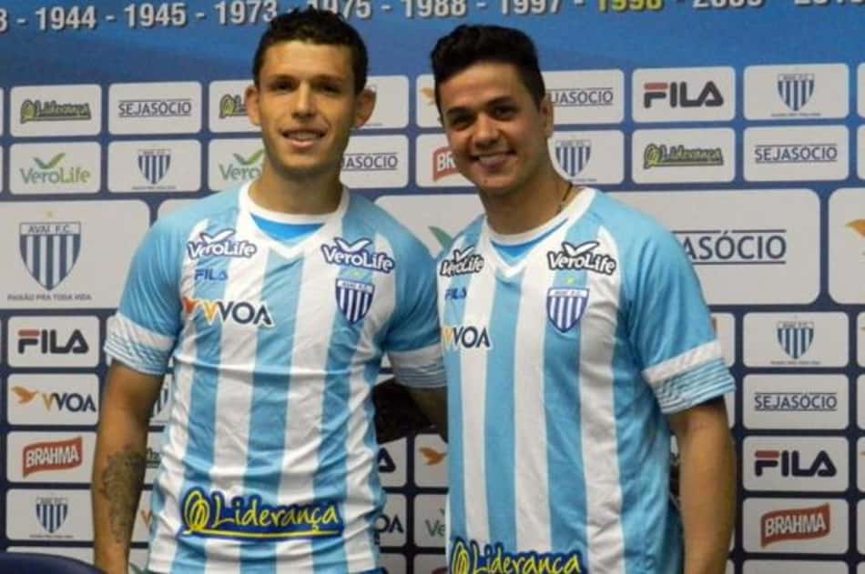 Avaí apresenta reforços para a disputa da Série B do Brasileirão