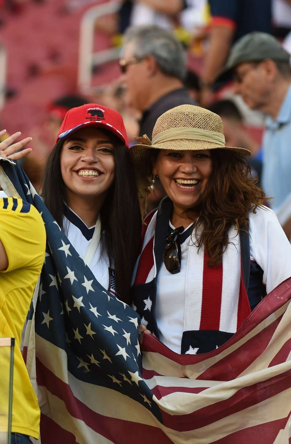 FOTOS: Confira as belas que encantam os estádios na Copa América