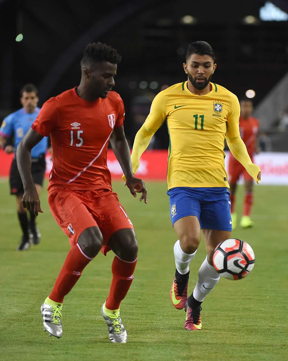Imagens de Brasil 0 x 1 Peru 