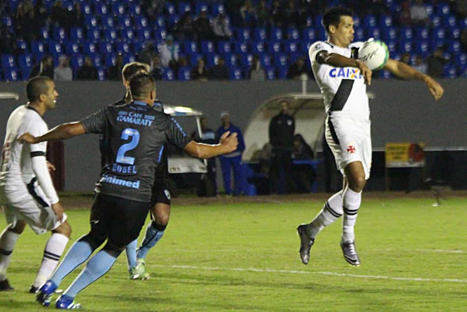 Jogadores do Vasco comemoram recuperação após tropeços