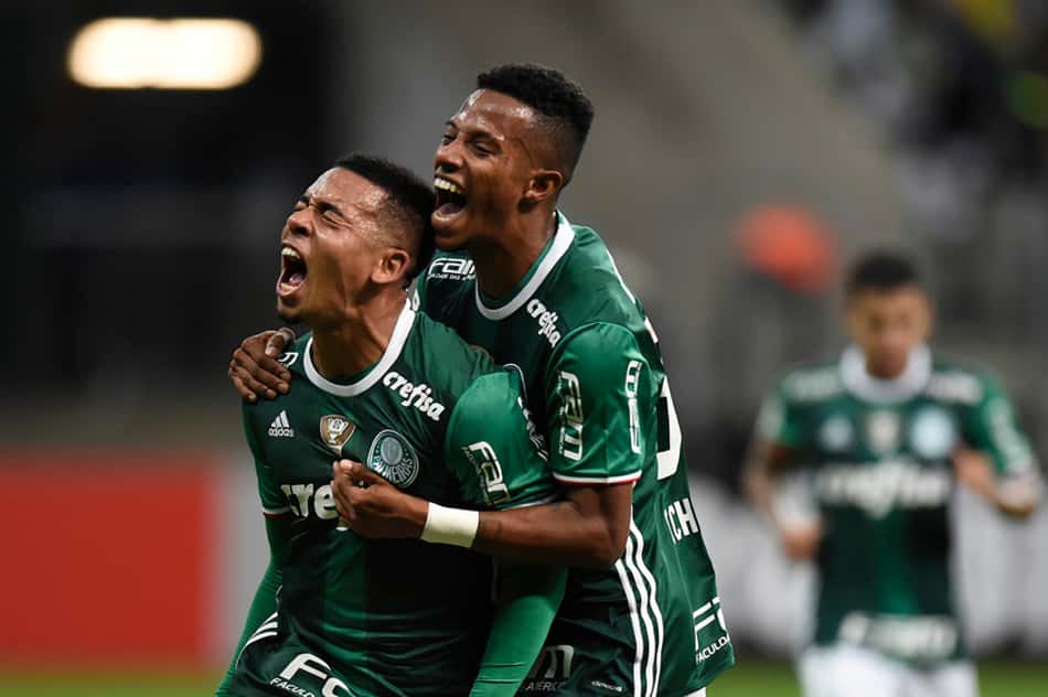 1º: Palmeiras - 26 pontos, 8 vitórias, saldo de gols 16<br>11 jogos como mandante 