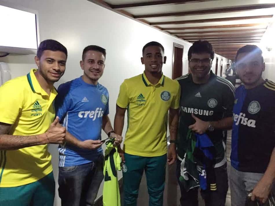 Diretor do Palmeiras exalta ação com sócios-torcedores em Belo Horizonte