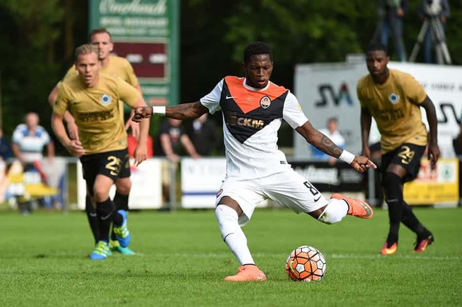 Fred volta a jogar após suspensão e marca em empate do Shakhtar