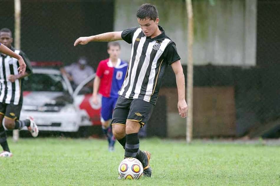 Jean Chera pode entrar em ingrato histórico de promessas frustradas